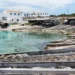 Rampas de madera tradicionales para varar barcas en Es Caló des Mort, Formentera.